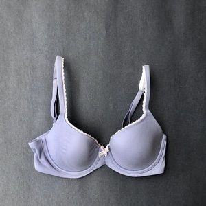 Victoria’s Secret Body by Victoria lined Demi NWOT